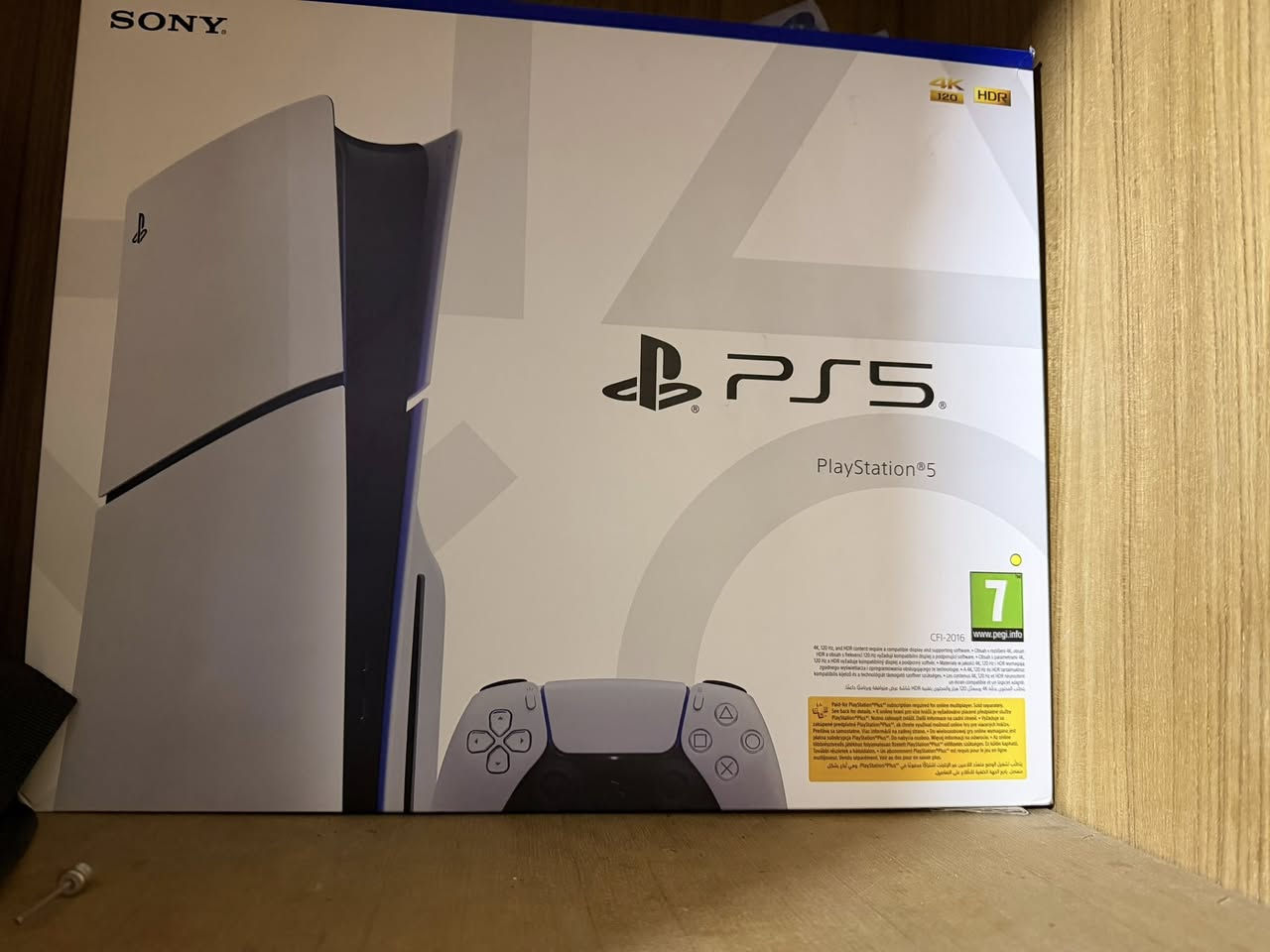 السلام عليكم بلي 5 سلم دبل جوستك اصليه +يو بي إس 1500+قرص فيفا 25 مستعمل قليل السعر 750 ألف قفل
الموقع مدينة الصدر شارع الداخل 
للتواصل ***********
