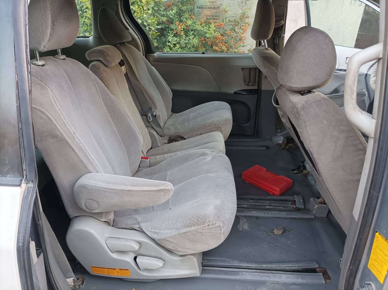 السلام عليكم
سينا للبيع اجرة موديل 2013 جاهزة، السعر 160 ورقة 
***********
