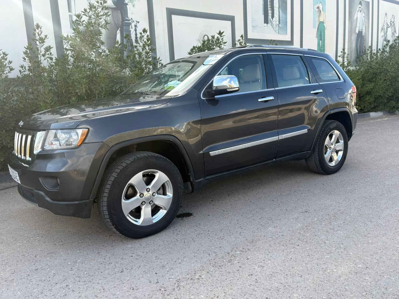 سعر 139 بيها مجال بسيط
السلام عليكم جيب 2011 خليجي المتدد جديده بمعنه الكلمه نضيفه حيل ماشيه km 110 حقيقي محرك وكير مكفولات صدر جديد تبريد ثلاجه سياره يعني مابيهه اي نقص صبغ شويه من جاملغ فوووول موصفات
بنرامه
محرك 6 سلندر
شغيل عن بعد تتدفه تبريد كشنات
كشنات كهرباء جلد
دمام سماعات
بمصه ابواب تشغيل عن بعد رادار امامي خلفي
كامره دواره
نظام ترحيب
منظومه زنون
هواي بعد بيهه موصفات السعر 139 بيها مجال بسيط للشراي للستفسار رقم صاحب سياره ***********
