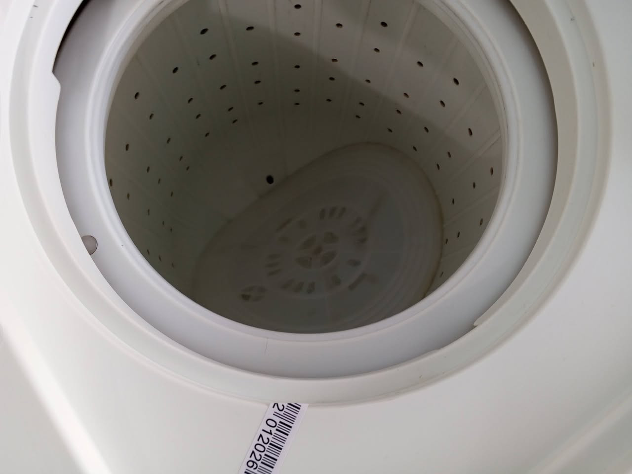 غساله نوع ميديا غنية عن التعريف استخدام شهر كلش نظيفه بعدها بجيسها حجمها 20 كيلو فول اتو غسل تنشيف مواطير نحاس حتى الكتلوك مالتها بيها وادوات احتياطيه مالتها موجوده بنصها #سعرها 110 
#محل سيد احمد مقابيل الزراعة جوار المستشفى (الزبيدية)
#الهاتف
***********
