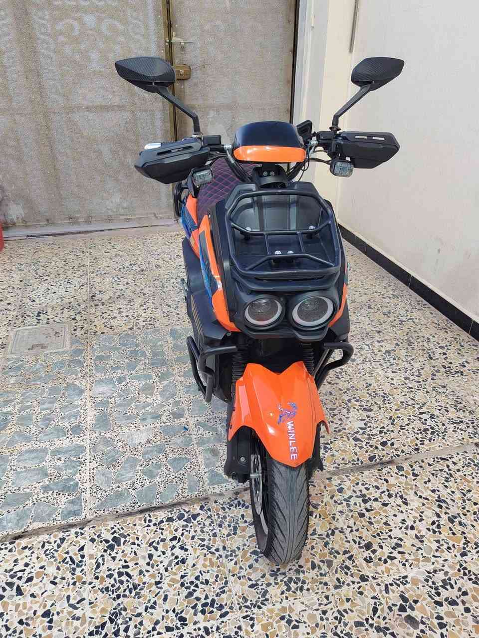 متاح دراجه اباجي ٢٥ بطاريات مسطره عل فحص سرعه ١٠٠ تشغيل بصمة اصبع وريمون وكارت وسويج دراجه فول نضافه متصرف ربع عليهه بعدها جديده سعر ٩٠٠ مكان فلوجه حي شهداء شراي يتصل ***********
