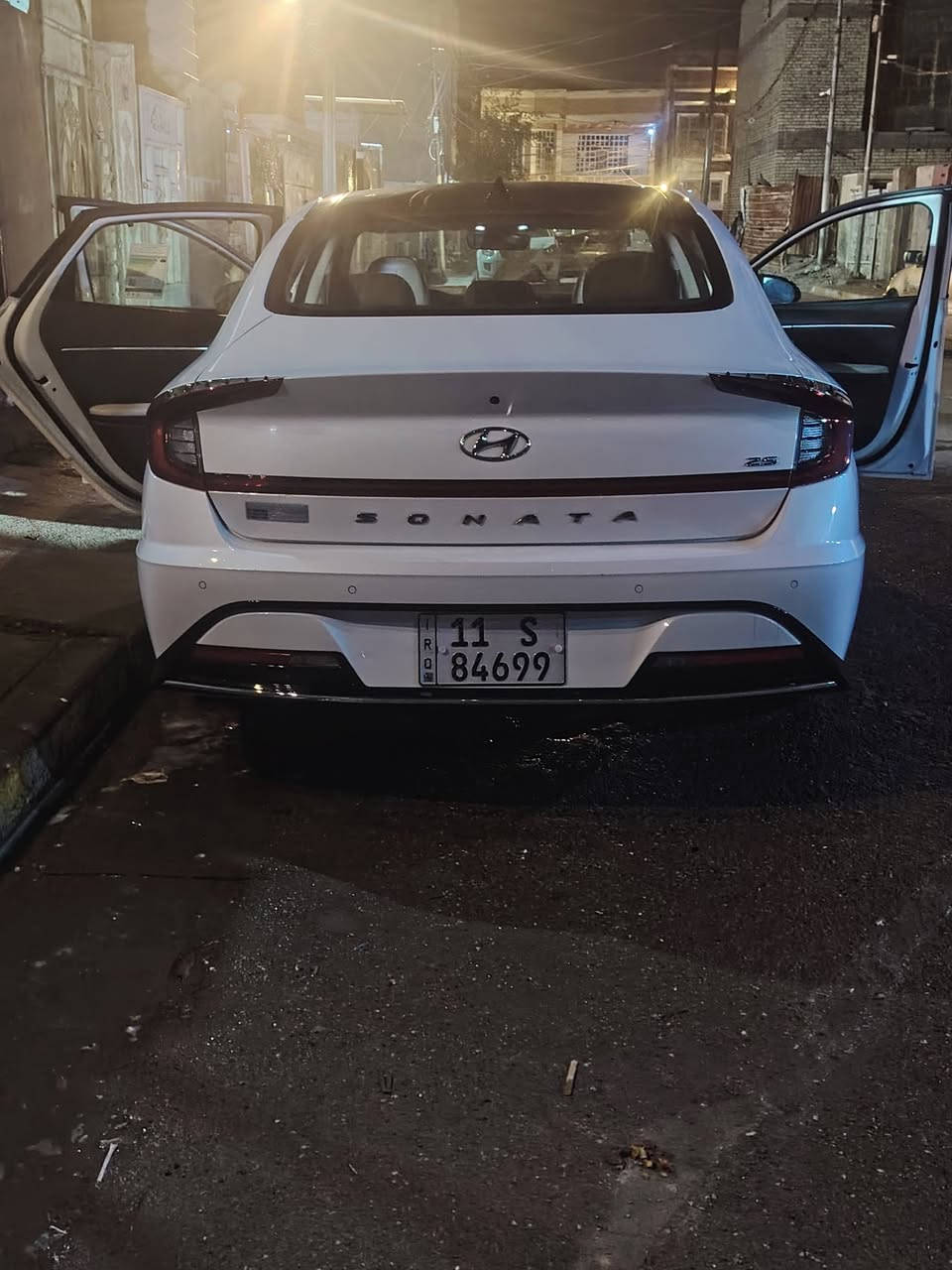 السلام عليكم ورحمة سوناتة ٢٠٢٢ بيها بارد بجاملغ المامي  ماشيه ١١٠ مكاني البياع*********** السعر ١٨٨
