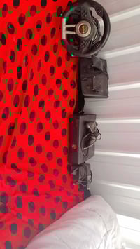 اكس بوكس • قرب شريفه بنت الحسن • قابل تفاوض