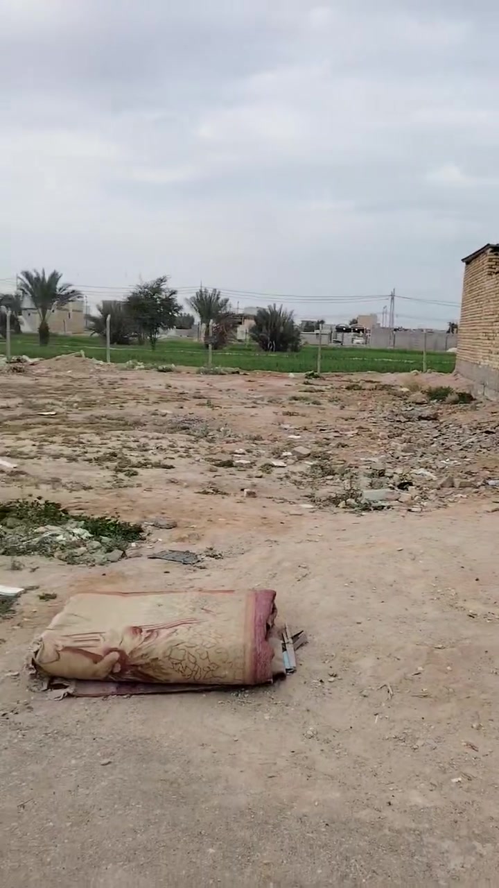 سلام عليكم قطعة ارض طابو زراعي ٤٠٠ متر والثانية مقابيلهة ٢٠٠ متر بشارع تلعفر تنزل شوية بي ابيع كل ٢٠٠ ب١٣ /***********
