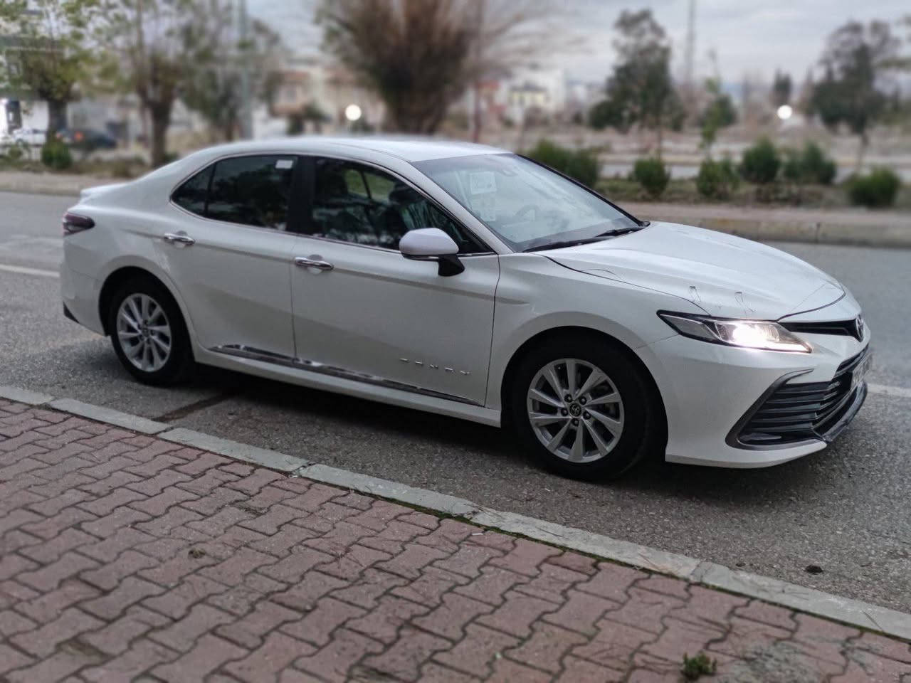 TOYOTA Camry 2022
کـامـری 2022  مواسەفاتی LE
خلیجی جیهان تەنها 78هەزار ڕۆشتووە
گێڕو مەکینە بە شەرت دوو سوچی بیلادی لەگەڵایە
تایەی تازەیــە گێڕو مەکینەی نەکراوەتەوە بەشەرت
سەنەوی تازەیە تا2027 بەناوی خۆمانۆیە وەکالەش دەکەم  کـامل پـەمپـە لەسەر ساخی پێش و دوای کەپسە ناودرگاو شانوو سەقفی چەکوشی پێوەنیە نوکەدەرزی ناوی نەگرتووە
هەمووگیانی لەسەر دەقی شەریکە ماوەتەوە
ماڵی دۆسته سەیارەی
تەبیرید مەرکەزیە
سیعری 164گەڵاو مەعمەلە گەر موشتەریت تەلەفون بکە لەخزمەتام 
***********
*********** دار بنديهكان, السليمانية
