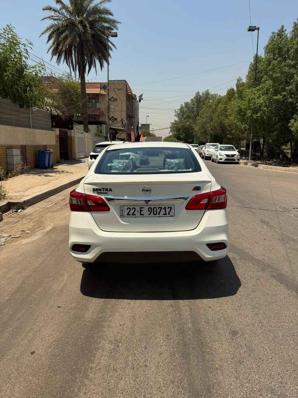 السلام عليكم سنترا تجميع صيني 2024 ماشيه 48 الف مواصفاتها معروفه مكفوله عده بيها بارد بل باب الخلفي بسيط وبيها رصعات بل قماره ميبينن وبمكان واحد مال تحميل ومحددات موجوده بل صور رقم اربيل بأسم شركة تحويل او وكاله عادي مكانها بغداد السعر 118 وبيها مجال  رقم الهاتف ***********
