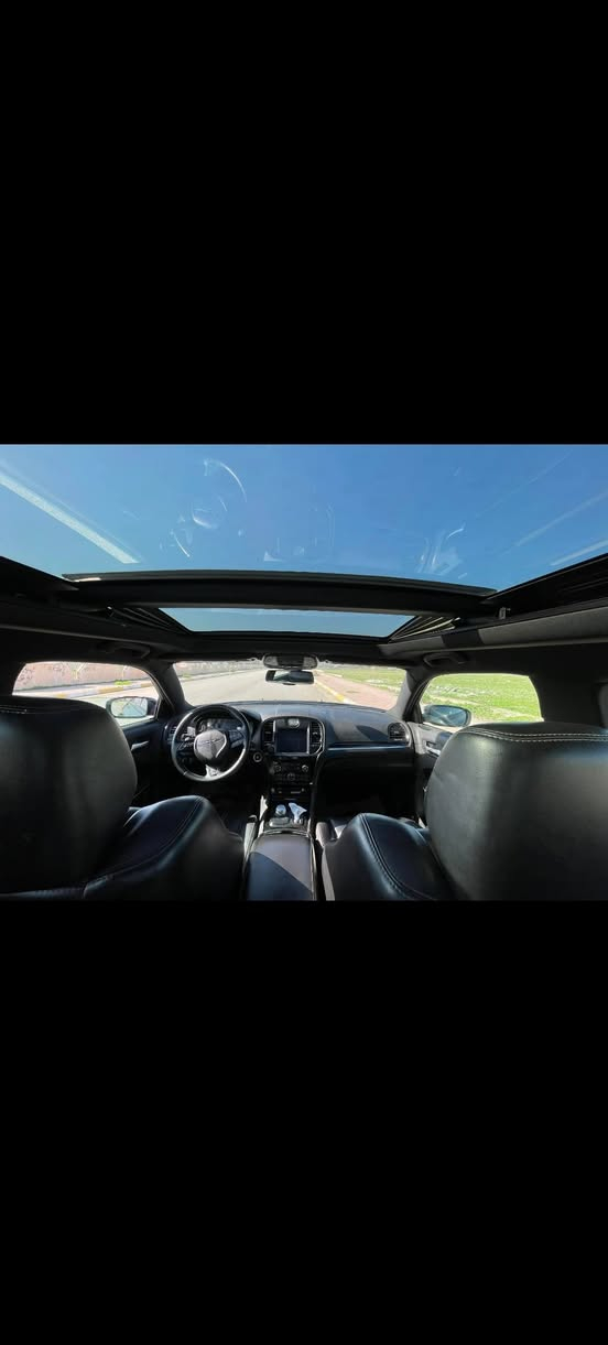 كرايسلر اوباما كندي سيارة كلين. 2018.S.300 اسود لون مميز

فول فول مواسفات مكفول كفالة عامة
كير ومحريك شرط واحد بورغي مامفتوح
ماشية 90 mil
رقم سليملنية سنوية جديدة حتي 2030 سنوي باسمي تحويل وكالة نفس اليوم
دهن فلتر جديدة اخوان سيارة كفالة عامة من صبغ كلشي مابي علي وضع شريكة
بسمه
بانوراما
شغال
تحديد سرعة
كشنات جلد
كشنات كهربائي
كشنات هيتر
كاميرة حساس
كير ماوس
تحكمات ستيرن
ليد بلاجكتور زينون بلادي
تبريت مركزي
حجم المحريك 3.6.   V6
شاشة كبيرة مع نظام ملاحة نفكيشنGPS
واحد مكانة أمامية من بونت شبر بارد

*********** واتس اب فايبر علي الرقم
250 معا مله السليمانية, العراق
