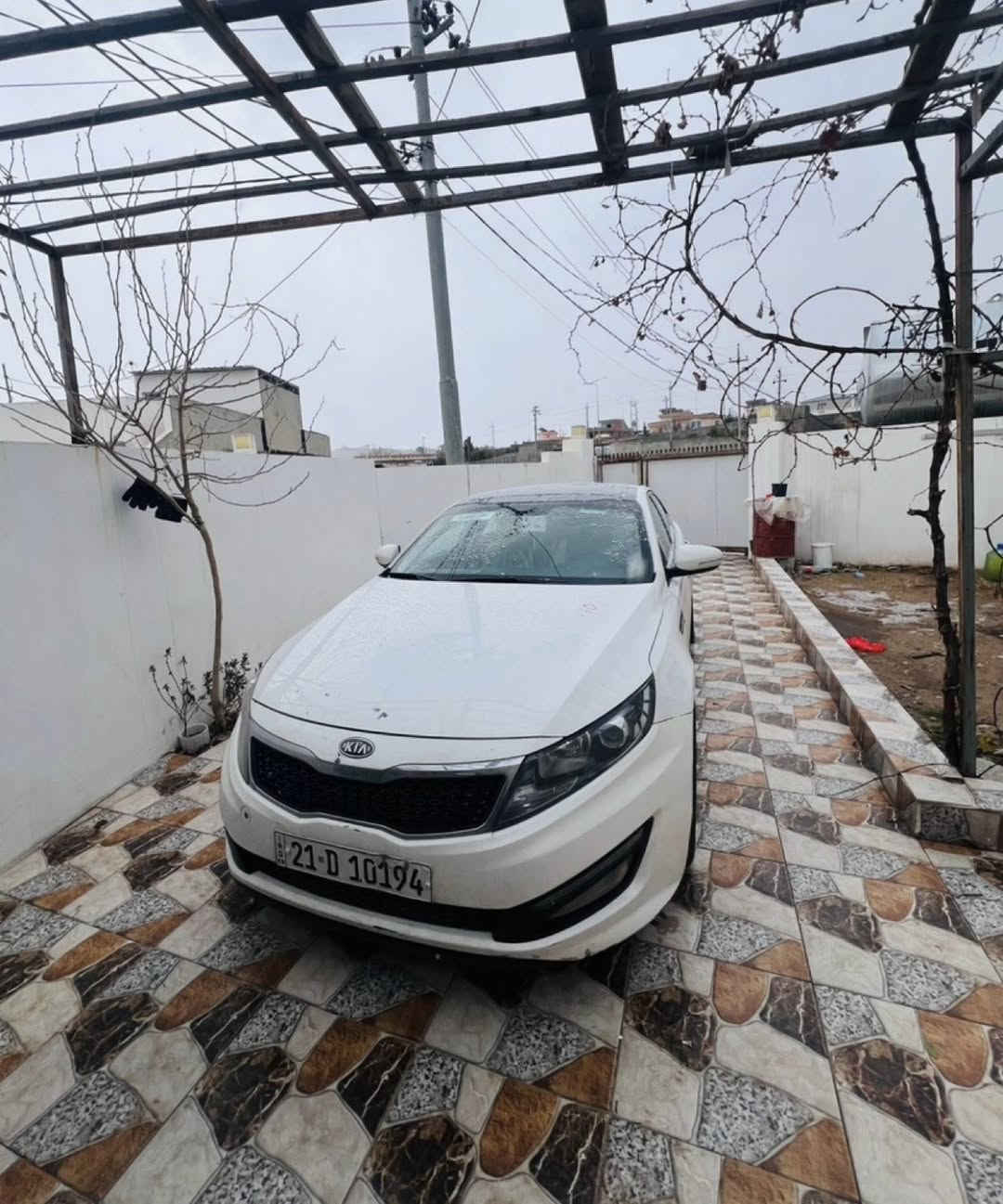 سلام عليكم للبيع او مراوس حسب القناعه 
وبتما موديل ٢٠١٢خليجي لون ابيض ثلجي 
ضرر قطعتين بنيد وجاملغ جهت السايق 
السياره فول ١/١ شاشات مامي خلفي 
حساسات خلفيه 
اشاير بل مري 
كشنات جلد 
بيها هواي مواصفات والجناي يعرف بعد 
الساره رقم سليمانيه تحويل ثاني يوم 
مكاني تكريت 
السعر ١133وبي مجال للشراي 
للتواصل *********** وتساب فقط 
***********تصال فقط
