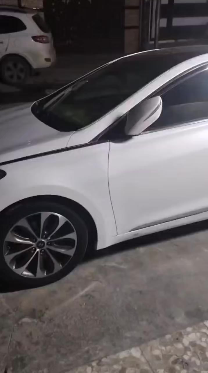 سياره ازيره ٢٠١٣ صبغ جاملغ فقط
سياره خليجي واحد ع واحد
سعر ١٢٠
رقم ***********
