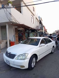 ٢٠٠٥ • بنزين • ١٨٠٠