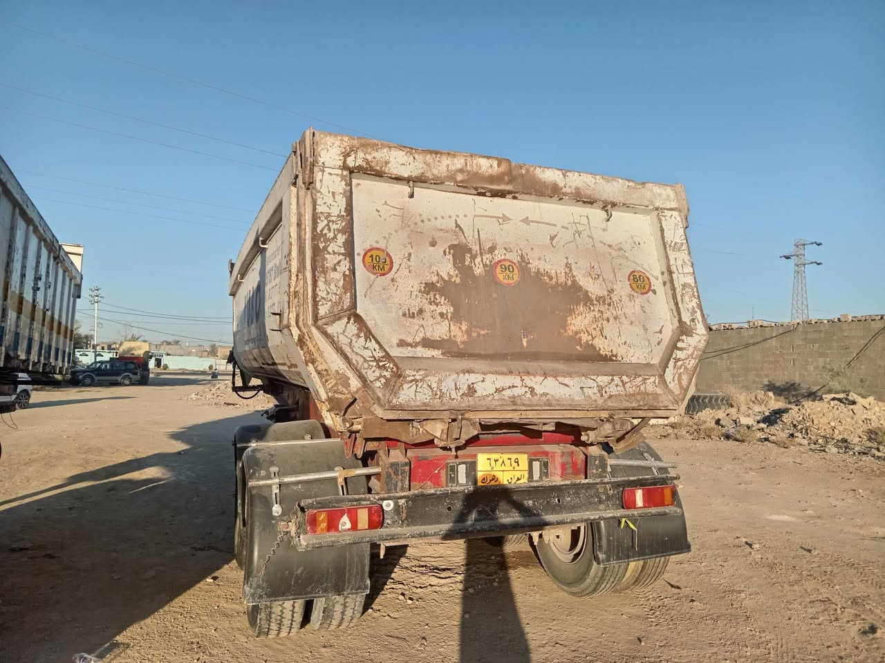 السلام عليكم عرباين للبيع او مراوس بلودر استفسار اكثر اتصل ع الرقم *********** مكان الانبار هيت
