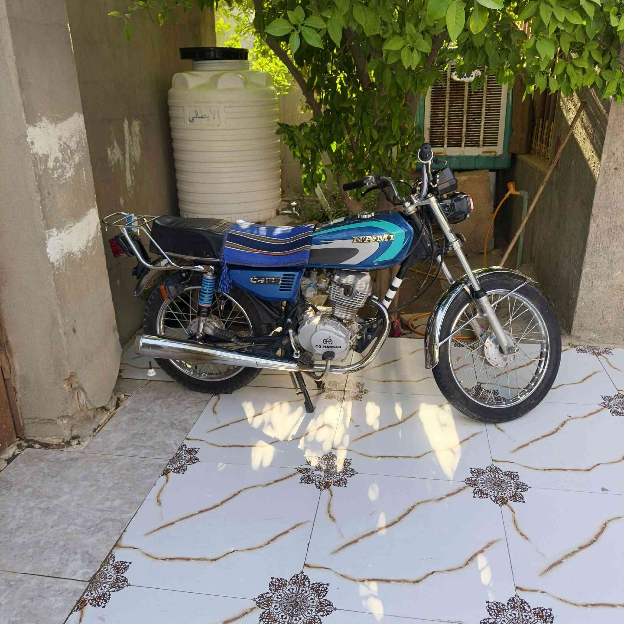 سلام عليكم شباب 
اربع كير اوراق اصولي 
الشاصي مديل 2019
الدراجه شرط التحويل
خاص ماموجود 
السعر 650
 مكلف بي النشر 
هاذه رقم صاحبه ***********
عنون نجف ابو صخير
