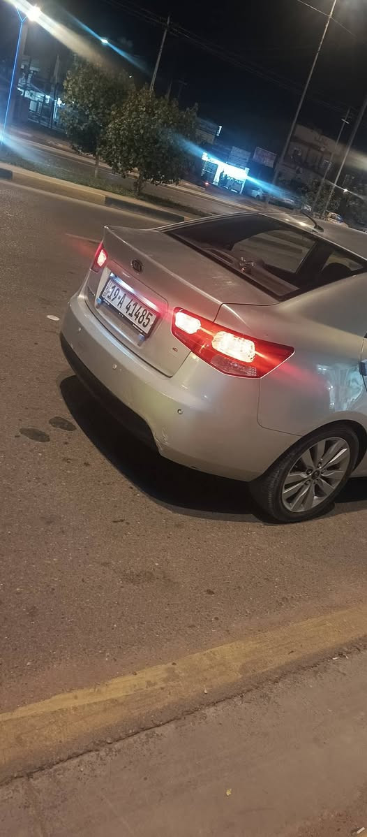 كيا سيراتو مديل 2012تخم ويل كب تخم تاير جديد حداديه جديده محرك مامفتوح كير مامفتوح تبريد تدفئه كله شغال سنتر لوك حساسات كامره شاشه السياره خير من الله السياره احله من الصوره السيارة رقم كربلاء بسمي بيهه 3قطع صبغ بدون دواخل مكاني كربلاء ***********
