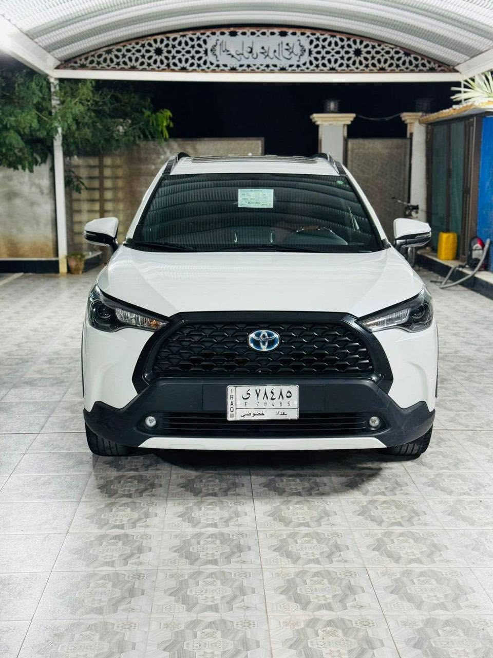 ***********كورولا كروز ساز موديل 2022 رقم بغداد ابيض داخل ماروني هايبرد ماشيه 114 الف صبغ باب خلف السايق 
فول مواصفات فتحة 
مطلوبه الى مصرف الرشيد باقي 10 اشهر وتخلص 
وكاله عامه مطلقه 
السياره بدون اقساط على المشتري .. الاقساط تنقطع الكتروني من صاحب السنويه
