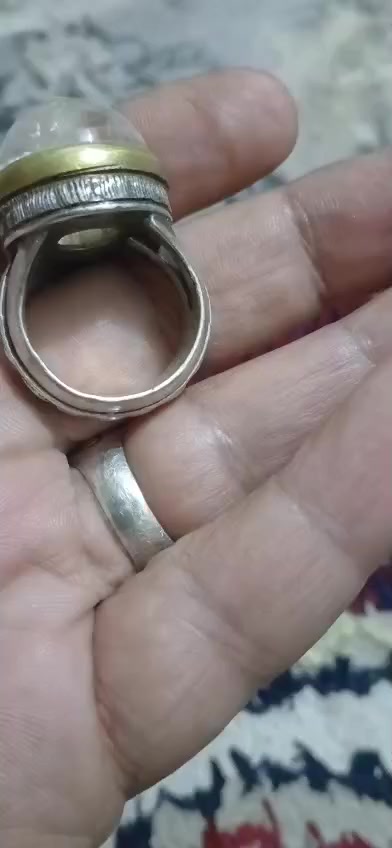 در النجف صياغة يدوية
*********** 
السعر 150
بغداد
