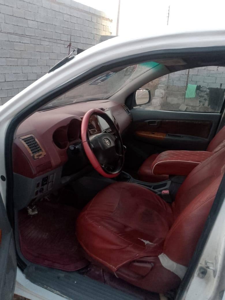 السلام عليكم سياره للبيع بيكم هايلوكس موديل 2010مكلوبه رقم بصره سياره حلوه وجاهزه حداد تأيرات دواخل حلوه دوشمه كهربائيات كله شغاله مكاني بصره السعر 100 يعني شده *********** البصرة, العراق
