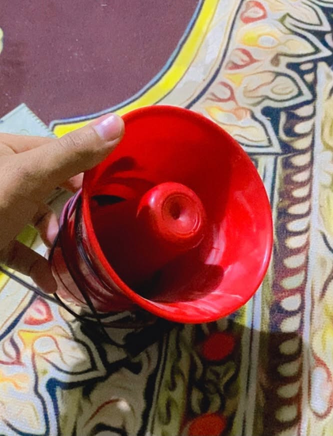 سماعة مع جهاز ومايك التسجيل اخت الجديدة صوتة عالي اي خطاء مابية سعرها سومها واخذها والله يرزق الجميع تواصل واتساب ( *********** )

