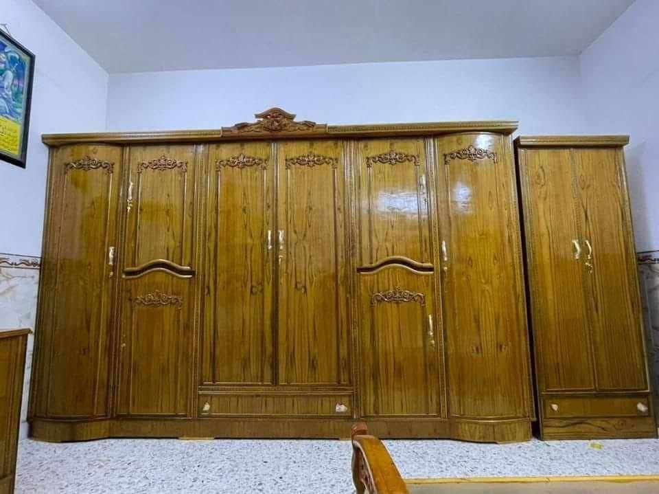 كنتور  6   باب  4 ملم 
الوجه صاج الداخل خشب عادي  القاعدة 
بلوك الضهر جرجوبة براغي 

*القياس 
الكنتور ارتفاع   220 سم وعرض 360 سم 

توصيل فقط داخل بغداد مجاني الشد 5 الف
توصيل اطراف 10 

السعر العدل 445 الف
السعر النفخ 475 الف


**إذا كنت صاحب هذا الإعلان وتريد حذفه لأي سبب، رجاءا أرسل رسالة إلى الدعم الفني**