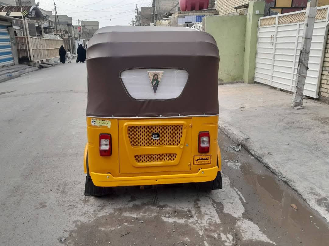 تكتك م 21  أوراق المصطفى مصبوغه عام للجماليه نضيفه السعر 5٫800 عنوان بغداد م الصدر اتصال / ***********
