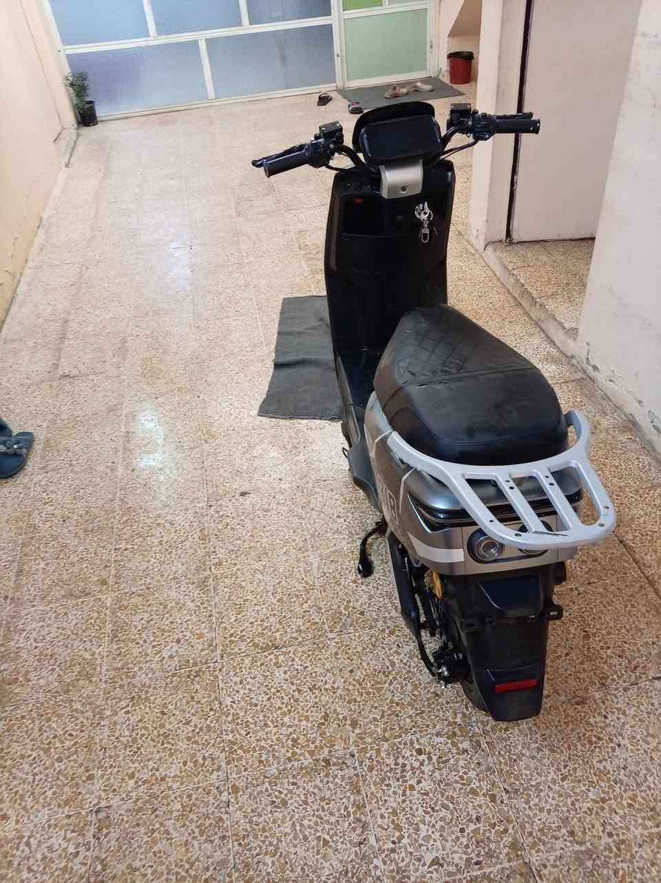 السلام عليكم ورحمه الله وبركاته 👋
بسم الله الرحمن الرحيم 🥰
اسم الماطور ((318)) اباجي أو ابتاشي 🥰
موصفات معروفه  ((للبيع فقط))(( فقط ))😍
6/1 بطاريات شرط 🥰
4/2 نمر 😍
3/مثبت سرعه 🥰
4/السرعه (99)😍
5/حقيقي( 70)الى(75). 🥰
6/نضام بارك للتوقف 😍
7/ نضام بك رجوع لل خلف 😍
8/اشاير يمين ويسار+دبل اشاير 👉👈
9/ لايت عالي ناصي 😍
10/مدخل يو اس بي 😍
11/تايات جدد اعراض 😍
12/لون سلفري مميز 🥰
13/اصطابات دسك ورا وكدام 🥰
14/صندوق تحت الكشن ((مع جنطة جديدة ما مفتوحة))👉👉
15/ ماطور ما تصرف علي ربع
16/امرايات عدد2اصليات مال شركه✈️
17/شاحنه ثقيله الاصليه 🥰
18/ملف (2500) الماطور رياضي ✈️
19/ التواصل  المرسلة خاص او الاتصال على الرقم ***********🥰
20/السعر (600) وبي مجال بسيط جدا 😍
21/مكاني موصل ايمن حي المشاهدة👉
22/الماطور رياضي مو العادي 👉
23/المو شراي لايدخل عل خاص 😍
24/((الماطور جديد ماخذو بشهر 11 جديد كص والوصل موجود)) 🏍️
25/تحياتي للجميع 🥰
