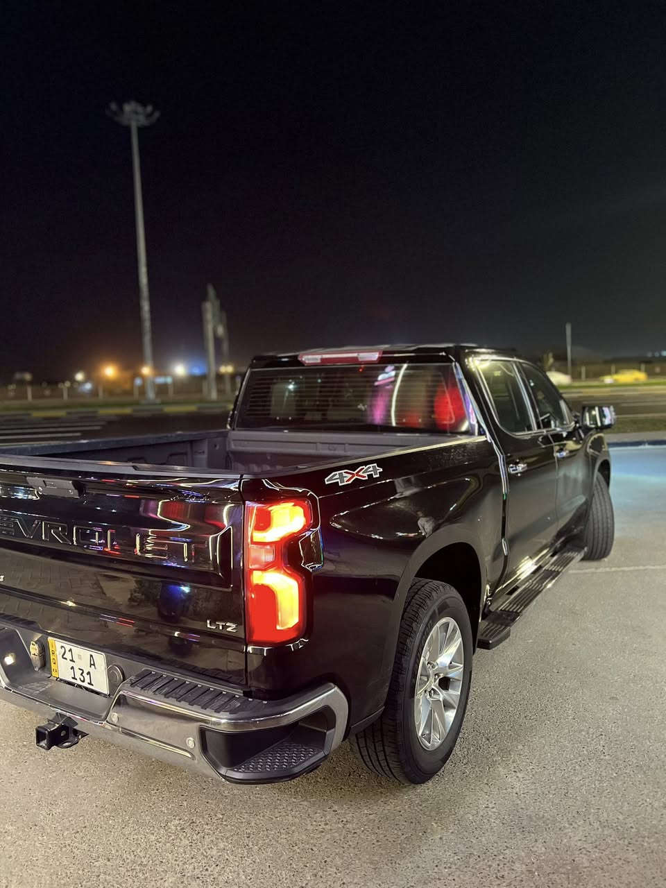 سلام عليكم ورحمة الله 
سلفرادو 2021 خليجي مغلف نانو ppf 
رقم سليمانية مميز سيارة فول موصفات LTZ فتحة فول فول مواصفات  مكينة 8 سلندر 5300 سيارة كفالة عامة كلش وجديدة مال جني 
الاستفسار: ***********
مكاني بصرة
