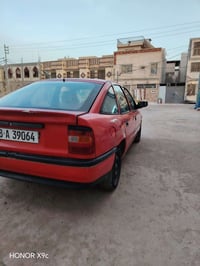 فيكترا • ١٩٩٠ • مكينة ٢٠٠٠