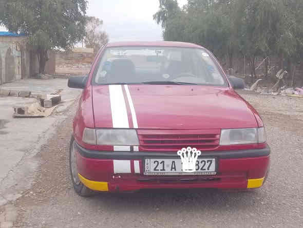 السلام عليكم اوبل موديل90كلش نضيفه رقم سليمانيه 
وسياره مصبوغه جماليه الكهربائيات كله شغاله كير اوتو ماتيك مكينه20 سنويه 2028 اله تنتهي تريد وكاله او تحويل نفس اليوم السعر42 وبي مجال قليل. مكان داقوق والموشراي لايدخل.. الرقم *********** مراسه ماجاوب بس اتصال
