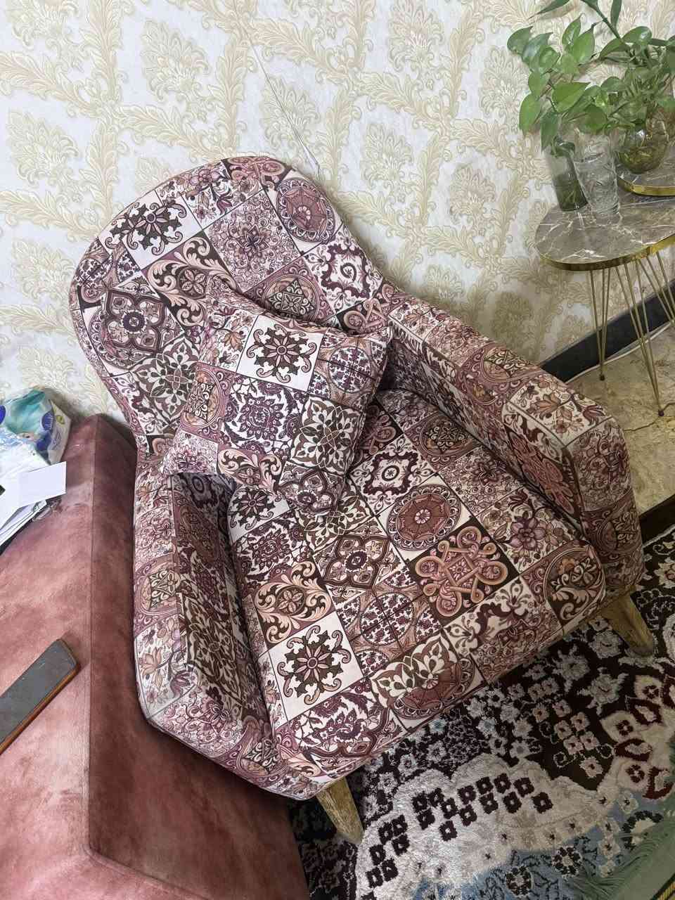 السلام عليكم،، تخم 7 مقاعد نظيف السعر 300 العنوان بغداد حي تونس


**إذا كنت صاحب هذا الإعلان وتريد حذفه لأي سبب، رجاءا أرسل رسالة إلى الدعم الفني**