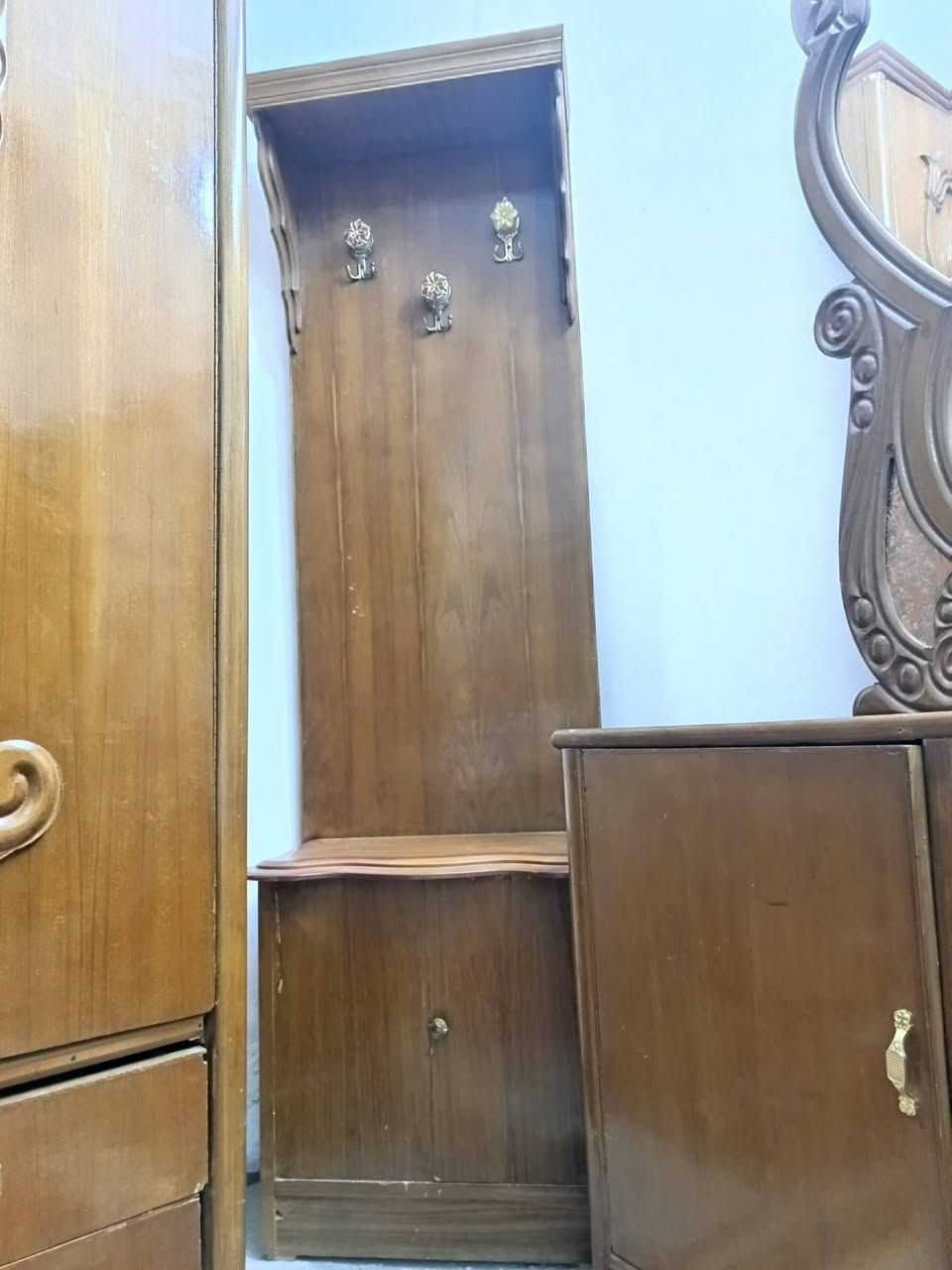 ادمن وافق 
غرفة نوم للبيع نضيفة كلش ومتحتاج اي تعديل مستعمله شي قليل سعرها 700لف محتاج عل بيعتها يريدها يراسلني خاص


**إذا كنت صاحب هذا الإعلان وتريد حذفه لأي سبب، رجاءا أرسل رسالة إلى الدعم الفني**