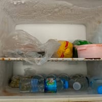ثلاجه ١٢قدم • براد وسط