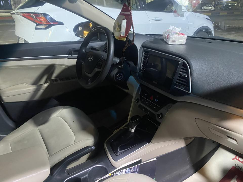 سلام عليكم البيع مستعجل بسعر بلاش ب 115 بي مجال بسيط  النتر بجم كبس حادث بابتين موديل ٢٠١٧ محرك ٢٠٠٠ دوش رقم أربيل تحويل مباشر صبغ فقط بابتين سياره جديد بعنه كلمه الشراي ينتصل مكان الشعب البنوك رقمي *********** مامتواجد عل نت
