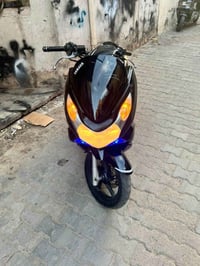 للبيع دراجه pcxجيل الاول دراجة مال رمبه مديل16 ماخذها رمبه الدراجه على...