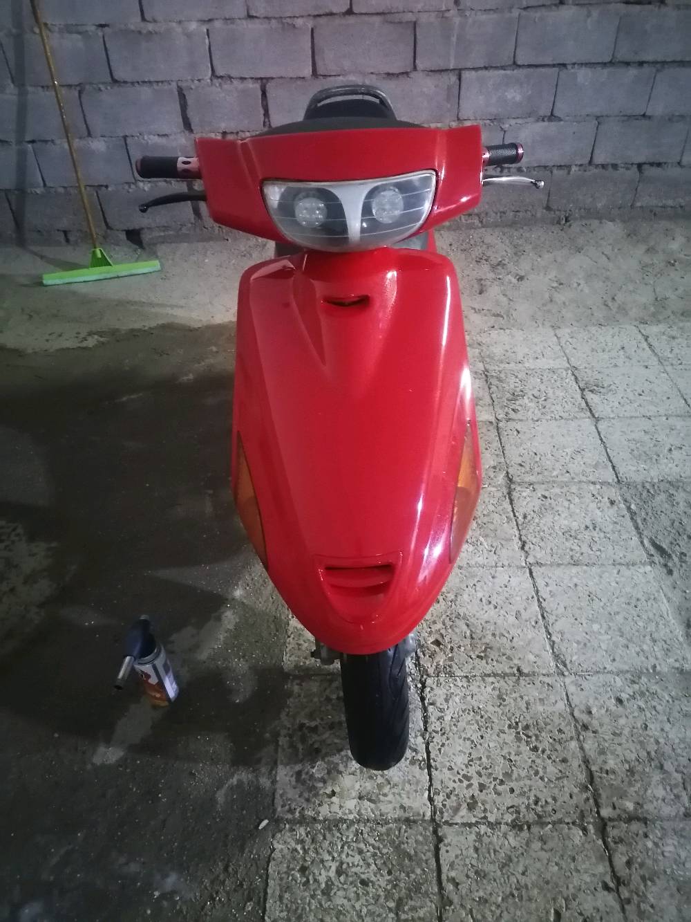 ***********
دراجه فراشه نظيفه وما مفتوح المحرك مالته 50050 العنوان ابو الخصيب حمدان
اللي يحب رقم الهاتف موجود يتواصل وياي خاص وبيها مجال 