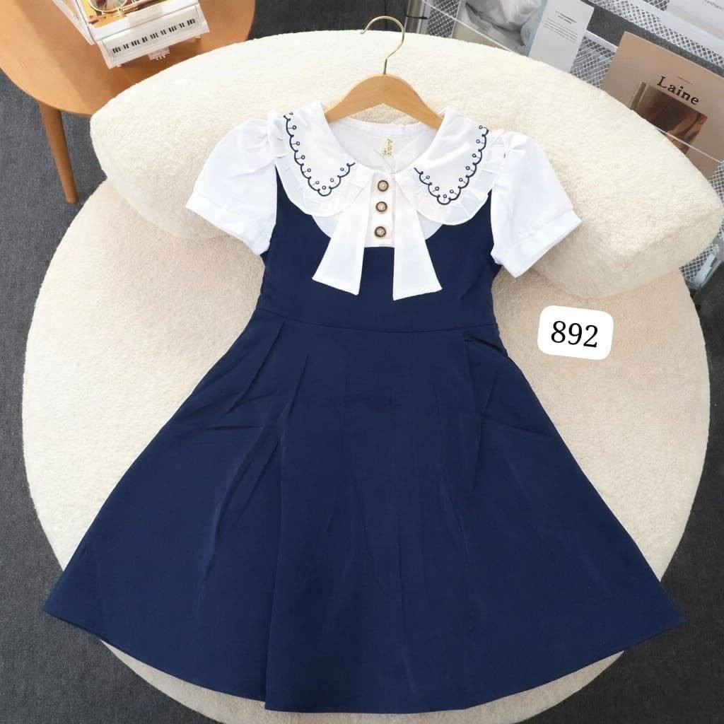 فستان بناتي لطيف سعر قطعه ب10 قياسات من عمر 5 سنه حد ل11 سنه توصيل جميع محافضات موجود 😍😍


**إذا كنت صاحب هذا الإعلان وتريد حذفه لأي سبب، رجاءا أرسل رسالة إلى الدعم الفني**