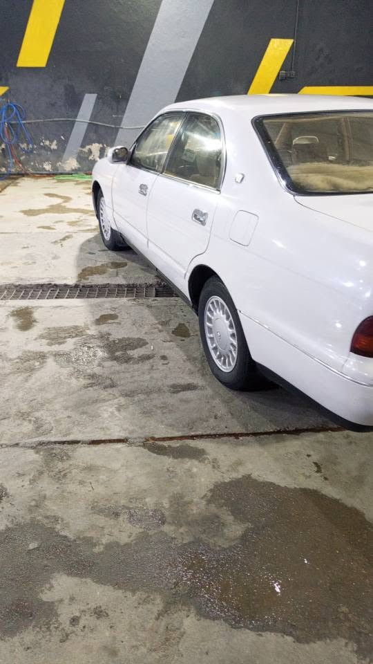 بطه موديل 93
 السياره كير ومكينه وحداديه 
ستوني شادهم جدد كفاله عامه 
الكير والمكينه والحداديه 
دواخل جديده كهربائيات كله شغاله مكفوله من الكص ونقل الجثه والعيب الشرعي سنويه جديده مشروع وطني مداور ثاني يوم 
السعر 53 وبيها مجال حك الجيه 
مكاني الناصرية المركز 
التواصل اتصال فقط *********** ناصرية, ذي قار
