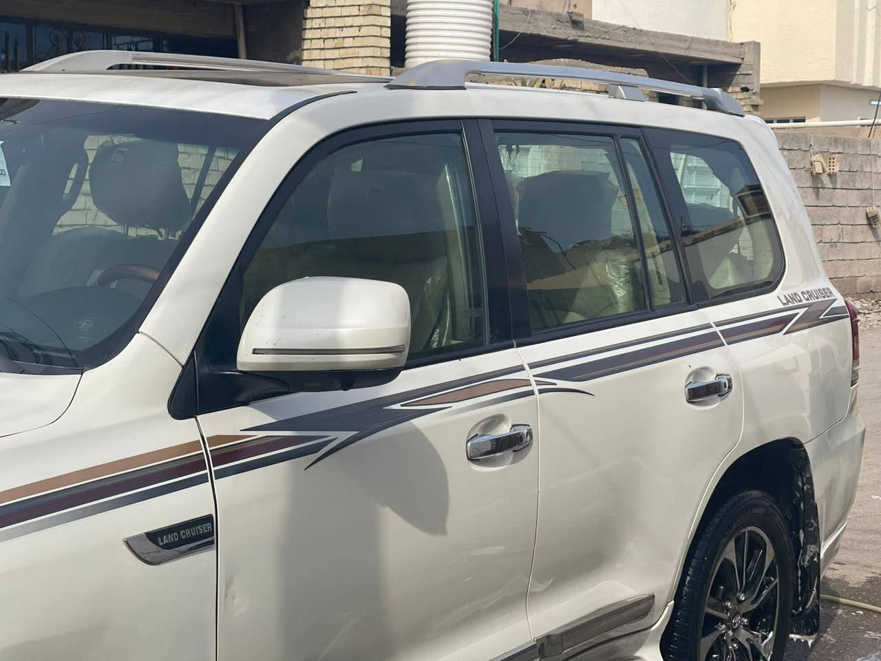 سلام عليكم
1_لاندكروز فكساره 2010 محدثه 21

2_فول مواصفات واحد عله واحد

محرك 8 سلندر مواصفات فكياره

4_بصمه ابواب

5_بصمه تشغيل 

6_تشغيل عن بعد

7_مري شفط 

8_اشاير مري 

9_اشاير ترحيب

10_كشنات كهررباء

11_7راكب

12_تبريد❄❄

13_فتحه سقف

14_دفع رباعي/فور ويل

15_مكينه وكير جدد

16_سياره. مصبوغه حزام لغرض التحديث فقط صبع من دون حادث

17_رقم بغداد بسمي رقم دولي انكليزي 

18_مكان بغداد جسر ديالئ القديم

سعرها 265 وبيها مجال 

***********
