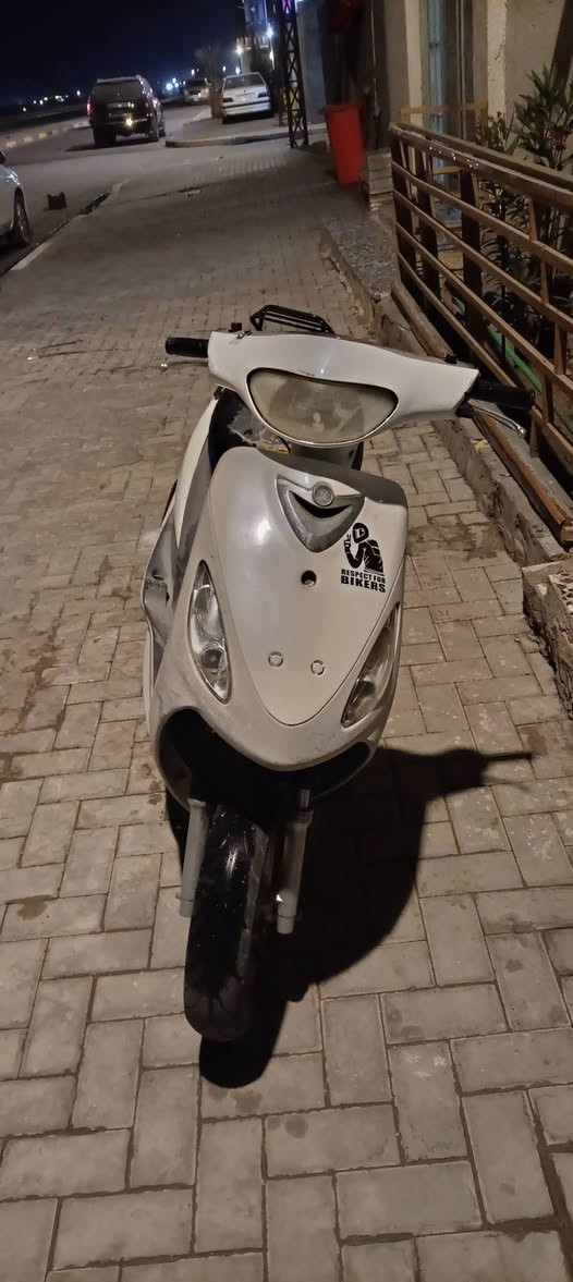 السلام عليكم ورحمة دراجه ماكس قجمه نضيفه وحلوه محرك مامفتوح مانقصه اي شي فقط بس جوزه سعر 650 بواتساب ***********
