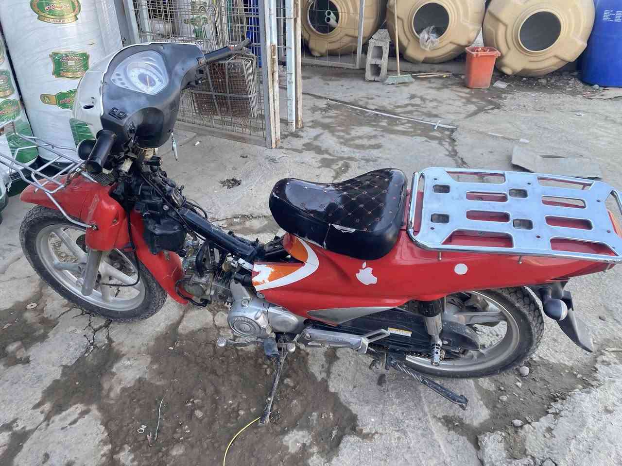 السلام عليك ما طور الابيع للبيعالسعر 700وا بي مجال حيل 078 ***********
