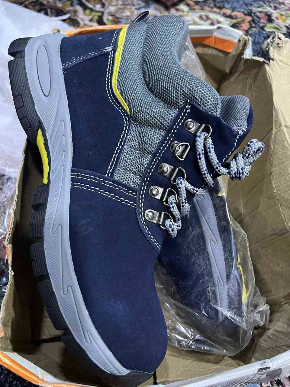 شوز سيفتي قياس ٤٣ ب١٠ الف اول تم @إشارة


**إذا كنت صاحب هذا الإعلان وتريد حذفه لأي سبب، رجاءا أرسل رسالة إلى الدعم الفني**