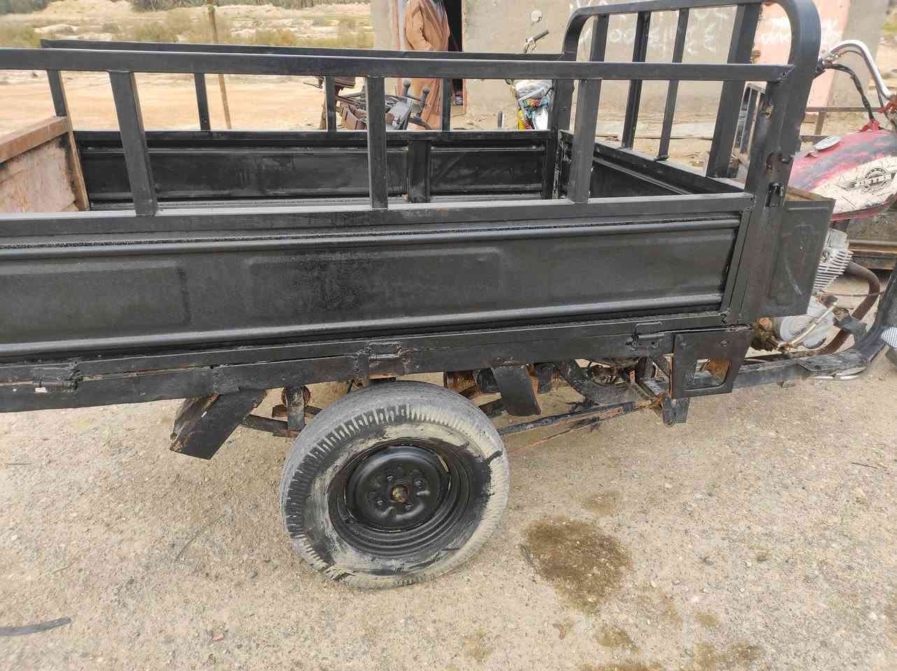 سلام عليكم ابيع ستوت متيار موديل 11 نضيفه محرك وشصي شرط 400 بيه مجال ماكاني شنافيه ***********
