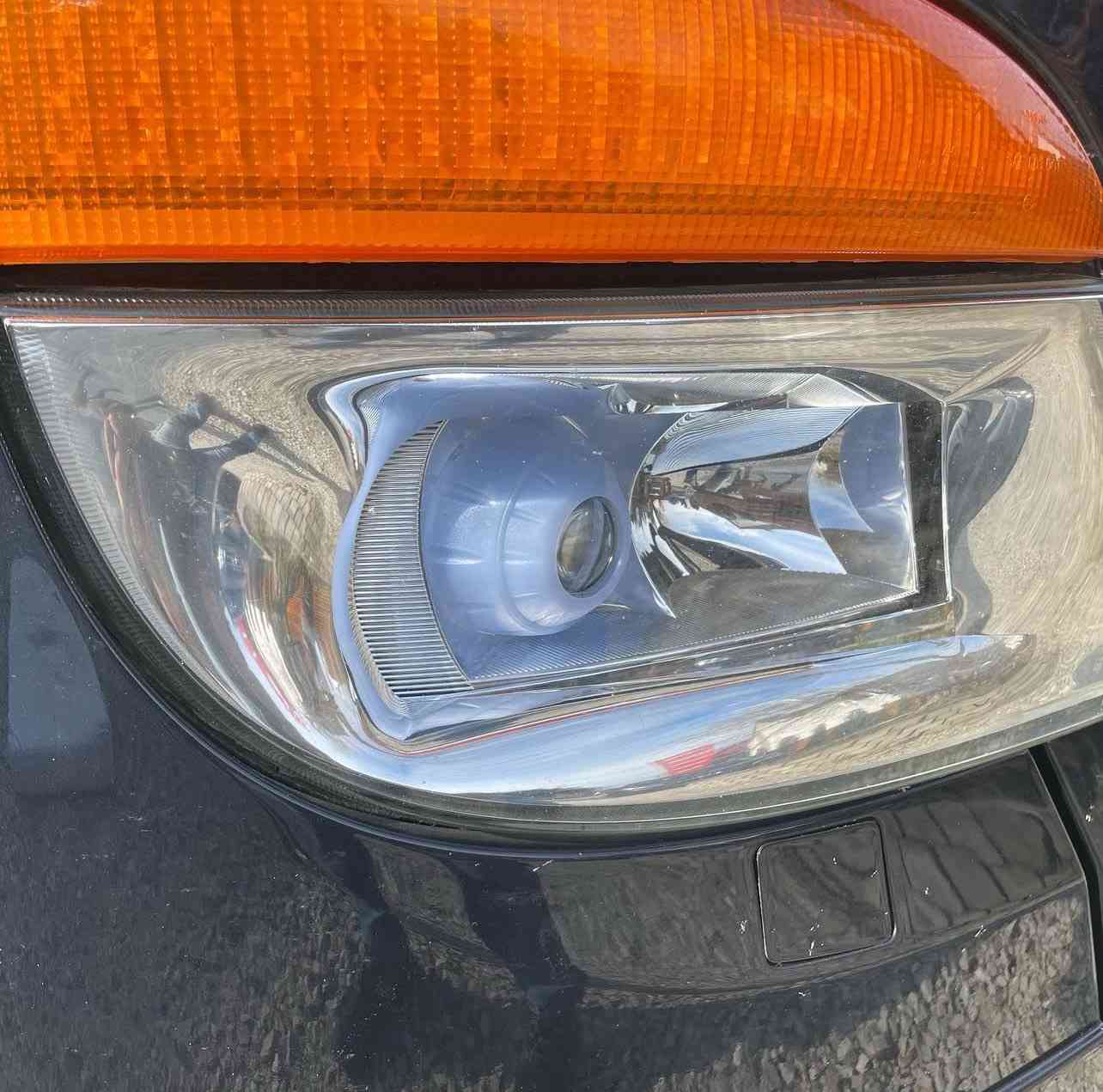 INNER CAP FOR SETRA S400 XENON HEADLAMP

blue and white

#setra
#setra400
#setra415
#setra416
#setra417
#setrahdh
#setragthd


**إذا كنت صاحب هذا الإعلان وتريد حذفه لأي سبب، رجاءا أرسل رسالة إلى الدعم الفني**