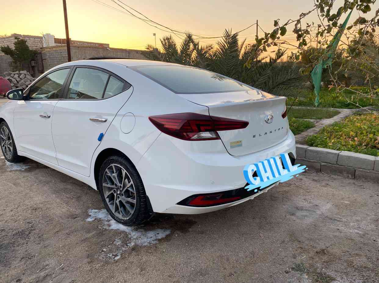 السلام عليكم النترا ٢٠٢٠ خليجي
للبيع رقمه ذي قار انكليزي سنوية 2030 باسمي تحويل ثاني يوم فول مواصفات السياره فتحة ومرايات شفط وبصمتين 
بصمة تشغيل وبصمة بالبابين 
 محرك ٢٠٠٠ دوش حداديه محرك كير كلشي نظيف طخم تايرات جدد
ماشيه 125 الف نظيفه السياره ضربته  داير جاملغ الخلفي ورشه صبغ بس رش بدون ضرر بالجاملغ الامامي سايق 
السعر ١٥٩ قفل  
مكاني ذي قار الاسكان الصناعي
***********
