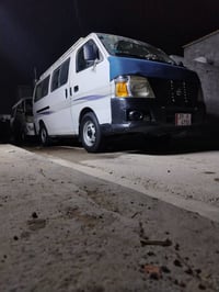 نيسان يورفان 2010  سياره معمره خياسات وبيع باردات  كير مكينه اكسن كفال...