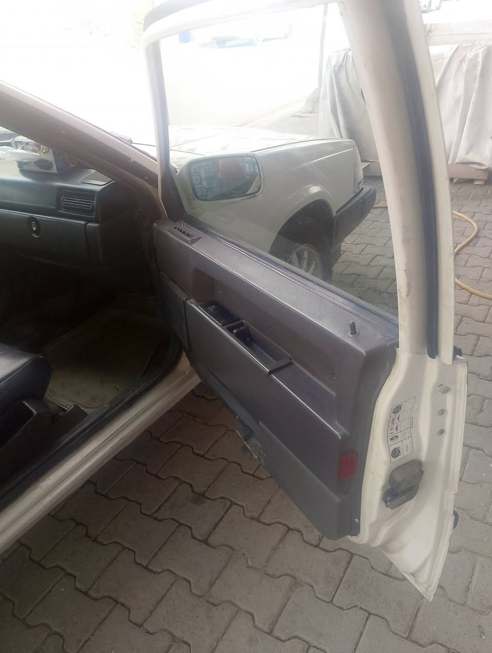السلام عليكم
فالفو 940 موديل 95 مكينه تيربوا
كير مكينة حداديه كفاله
تبريد ثلج
كهربائيات كلها شغاله 
السعر 67 ورقه
بيع فقط
النجف الاشرف مجسرات ثورة العشرين 
***********
