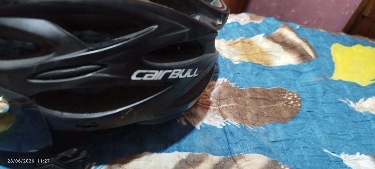 خوذة ماركةcarbul. قياس٥١.
سعرها١٥الف مع توصيل.. بيها نضارة+بك. 
ملاحظة تراب ع خوذة. لان. جنت. ناسيها بلمخزن


**إذا كنت صاحب هذا الإعلان وتريد حذفه لأي سبب، رجاءا أرسل رسالة إلى الدعم الفني**