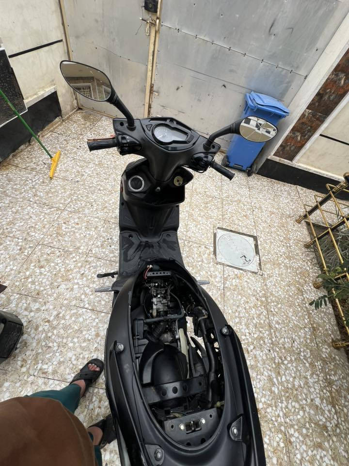 سكنس لد للبيع مكفوله كفاله عامه من كفر ومحرك برغي ممفتوح بيه ماشيه ٣٦ معروضه مليون
***********
