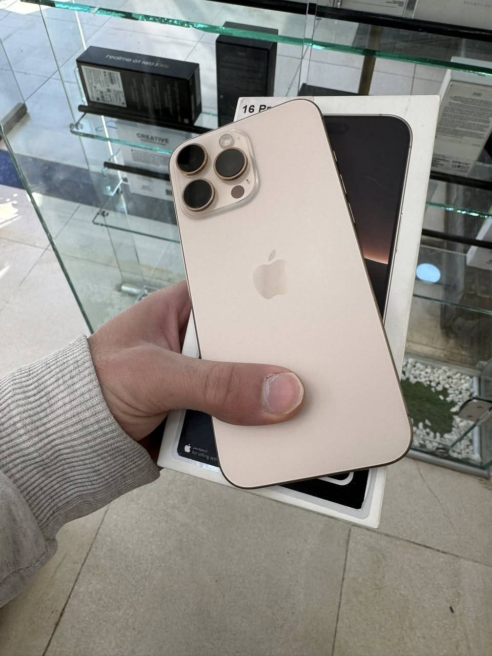 16 بروماكس
ذاكره٢٥٦
بطاريه ٩٠ وضع شركه
دبل سيم za
نظافه  ٩٥
الجهاز وضع شركه ممفتوح كارتونه وياه فقط
للاستفسار خاص او اتصل ***********
