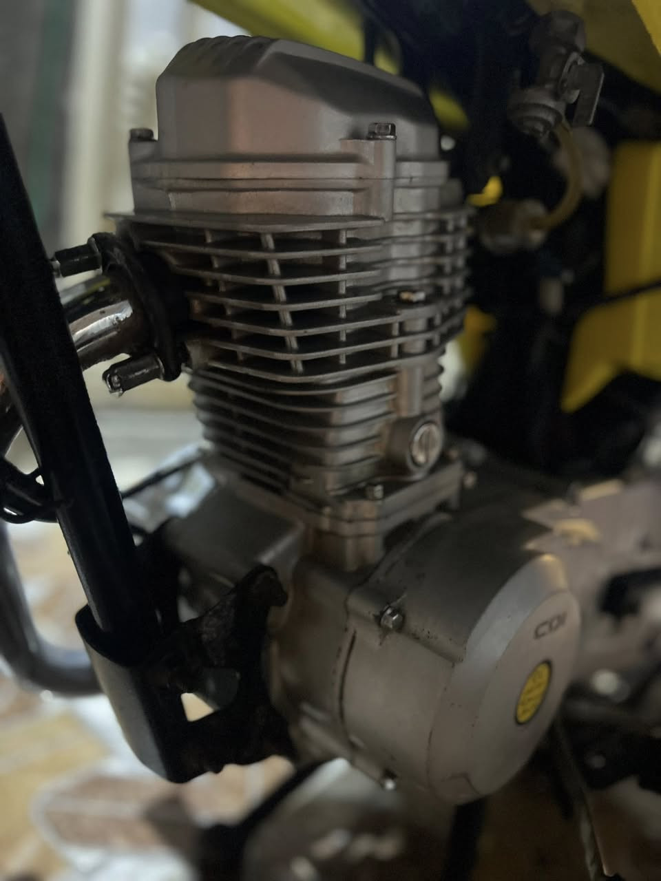 السلام عليكم نامه امتياز اوراق اصولي للبيع مديل 22
نظيفه الدراجه خير من الله مكينه ع لبلاد ما محطوط عليها سبانه ولا مفتوحه الدراجه كلها بلاديه 
مكاني البصرة الزبير 
السعر 950 وبيها مجال 
الشراي يتصل مو شراي والسعر ما عجبك اعبر المنشور خويه 
***********
