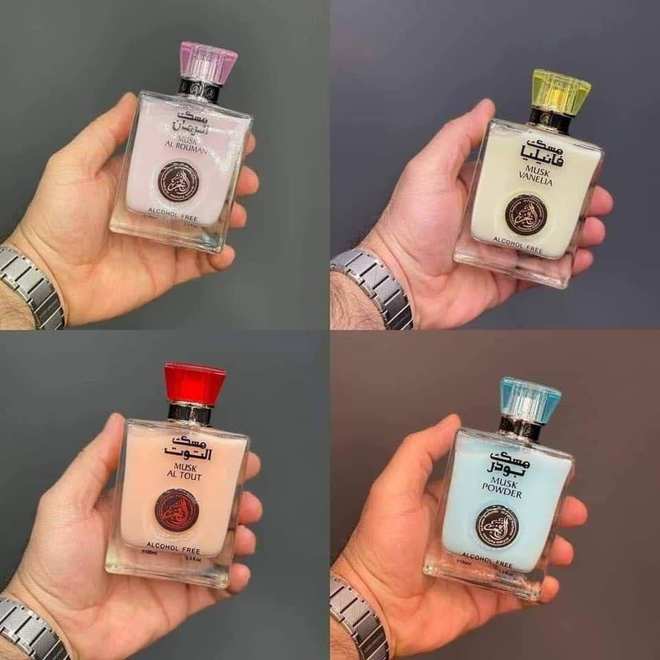 عطور 
🌹مسك الرمان - مسك التوت  - مسك البودر- مسك الفانيلا-مسك عمري-مسك حياتي-مسك صديقتي - مسك أميرتي-مسك روحي-مسك ملكتي-مسك قلبي-مسك مريم 

⏳وفرنا لكم اطيب عطور المسك الاصلية التي تدوم لساعات طويلة أفخر عطور المسك المركزة الخالية من الكحول برائحة تفوق توقعاتك ستعطيك رائحة تدوم و تأخذك ما بين جمال المسك و نكهة العطر الممزوجة به 🥰 اختاري ما يناسب ذوقك و شخصيتك
عطر المسك الاصلي الخليجي 
عطر فخم و أنيق فواح عطر أنثوي مغري ثابت طول اليوم ويستخدم لجميع مناطق الجسم كما يمكن استخدامه للمناطق الحساسه 
مستخلص العطور من فواكه الربيع الغنية بالزهور البيضاء
مقدمة العطور:الورد
قلب العطور:الأزهار الفاكهية 
قاعدة العطور:المسك الخشبي 

السعر ع خاص 
 توصيل لجميع محافضات العراق ٤ الاف


**إذا كنت صاحب هذا الإعلان وتريد حذفه لأي سبب، رجاءا أرسل رسالة إلى الدعم الفني**