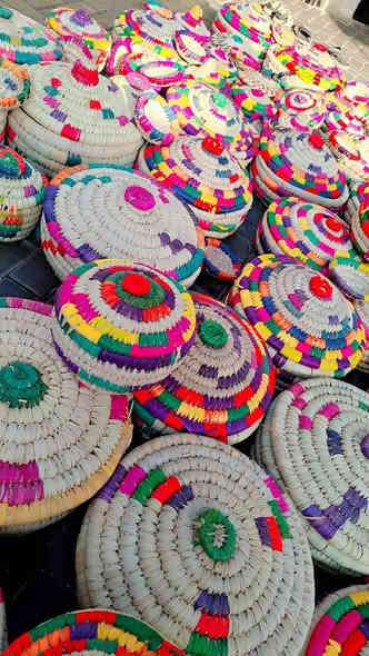 توفر جدر خبز كليجه ومعجنات شغل خوص درجة اولى حجام مختلفمه وسعار مناسب توصيل لجميع  داخل بغداد ***********
